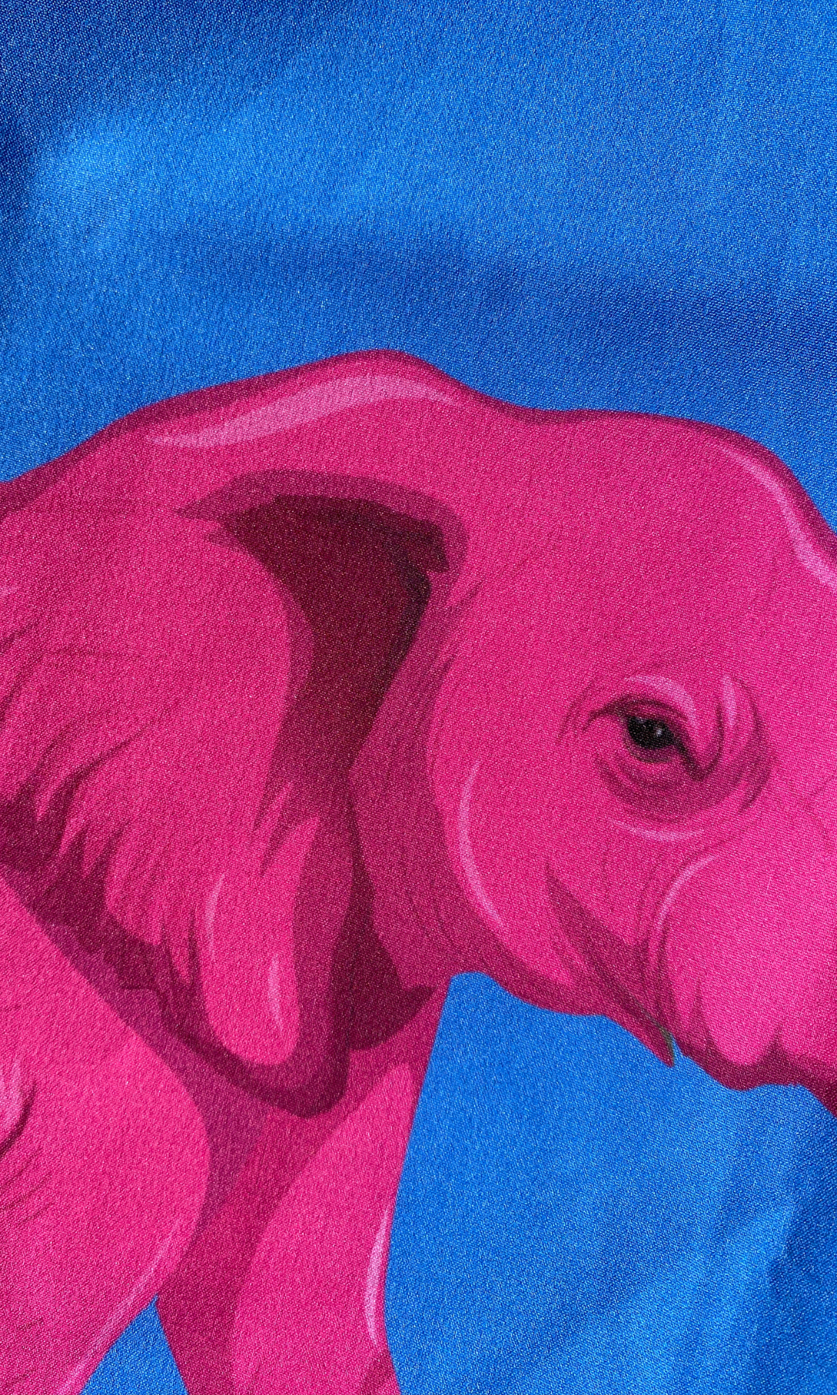 Filipina Mujer "NU" Elephants